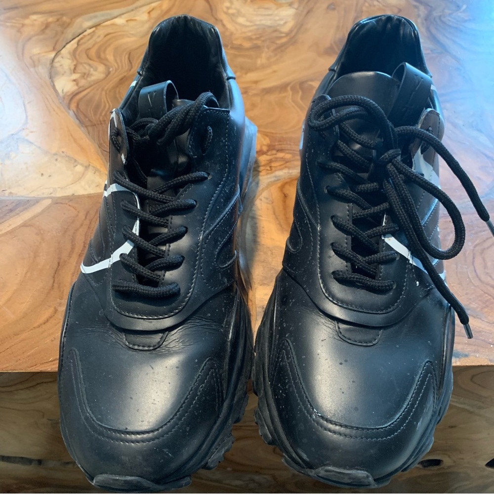 Preowned sneakers
